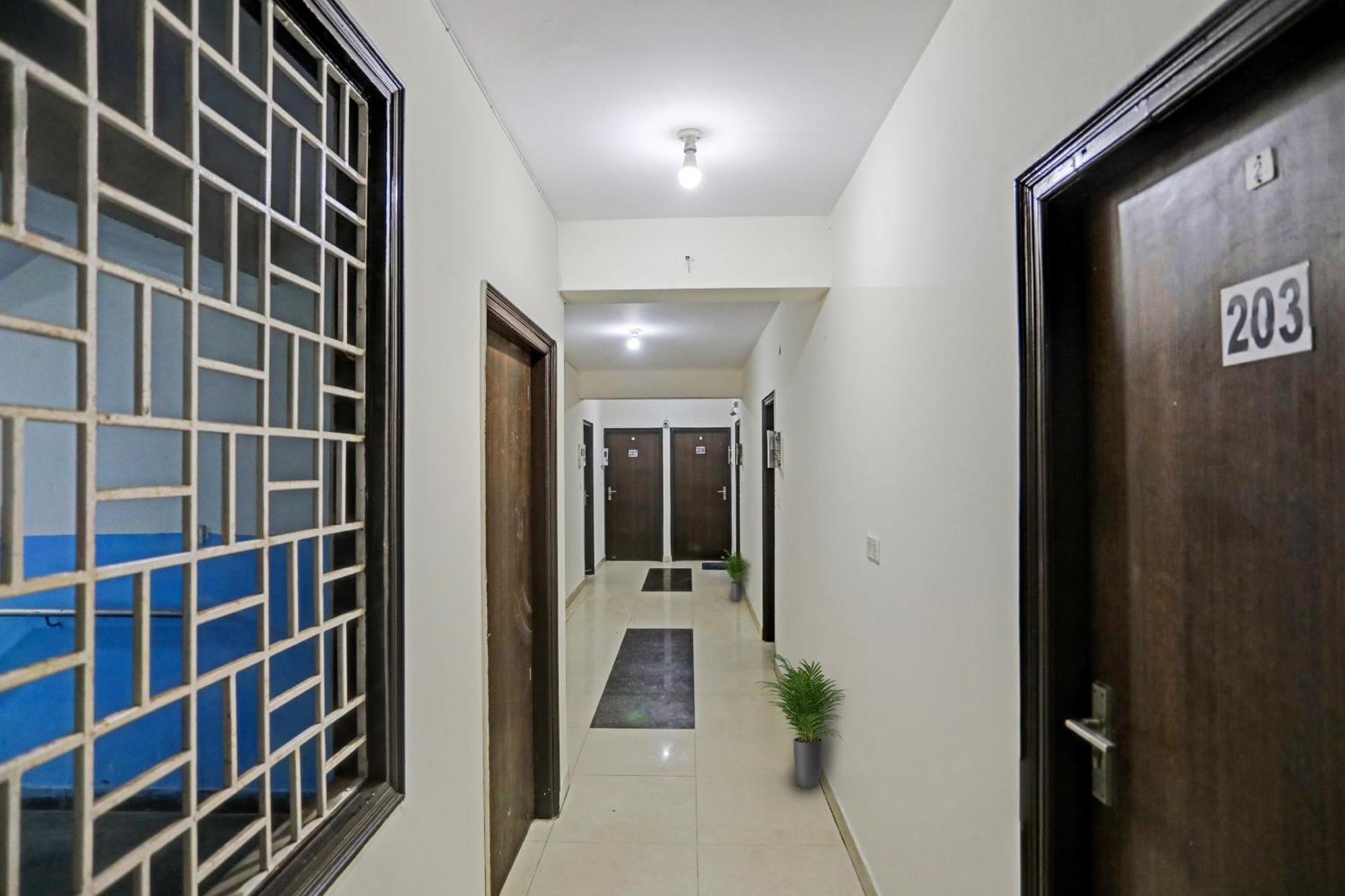 Hotel O Kalkaji Delhi Ню Делхи Екстериор снимка