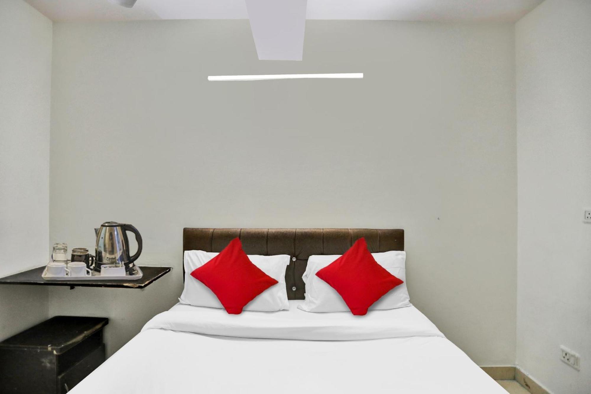 Hotel O Kalkaji Delhi Ню Делхи Екстериор снимка