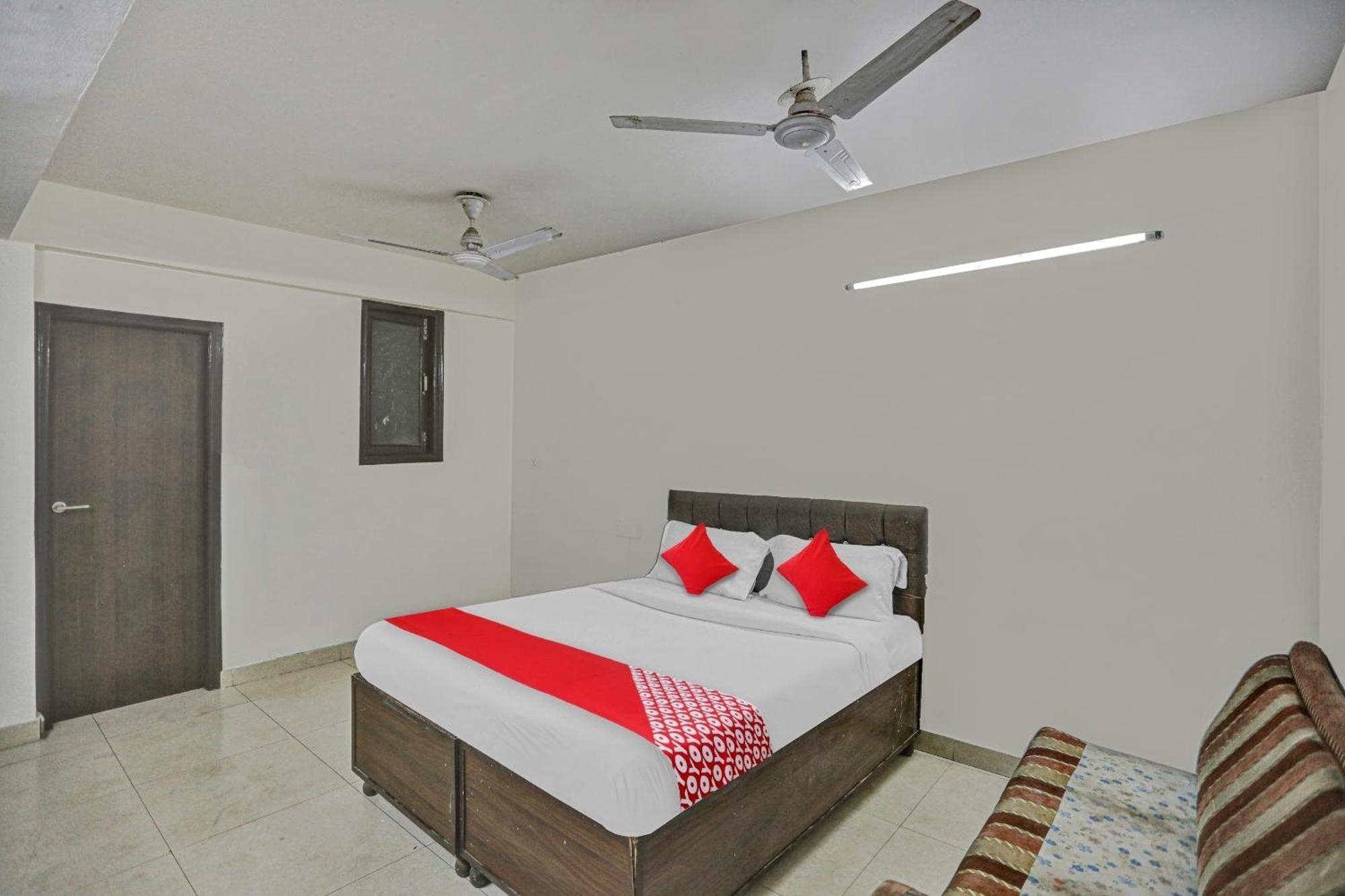 Hotel O Kalkaji Delhi Ню Делхи Екстериор снимка